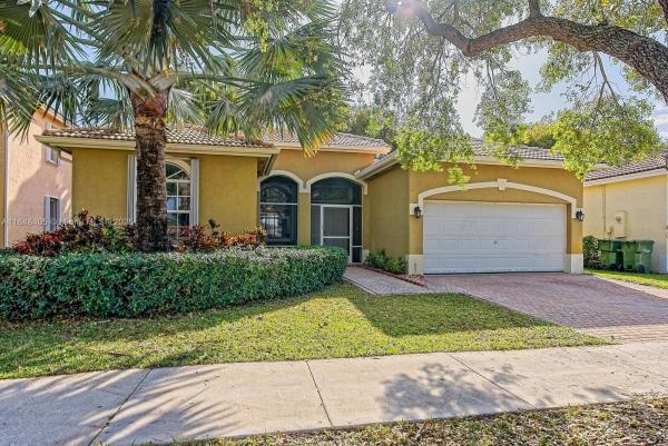 1921 SE 16th Ave #1921, Unincorporated Dade County, Florida 33035, image 1