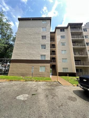 15231 SW 80th St #401, Unincorporated Dade County, Florida 33193, image 1