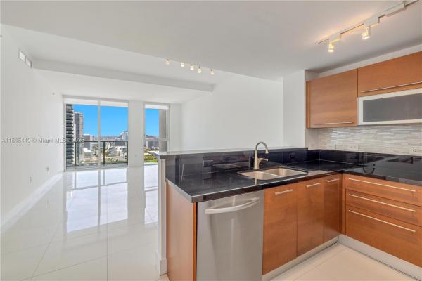 Vizcayne North, 244 Biscayne Blvd #3904, Miami, Florida 33132, image 1