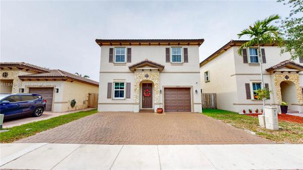 2389 NE 4th St, Homestead, Florida 33033, image 1