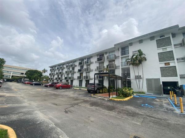 Golden Gate, 16450 NW 2nd Ave #404, Golden Glades, Florida 33169, image 2
