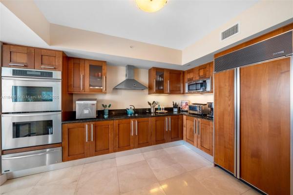 The Peninsula 2, 3301 NE 183rd St #1104, Aventura, Florida 33160, image 1
