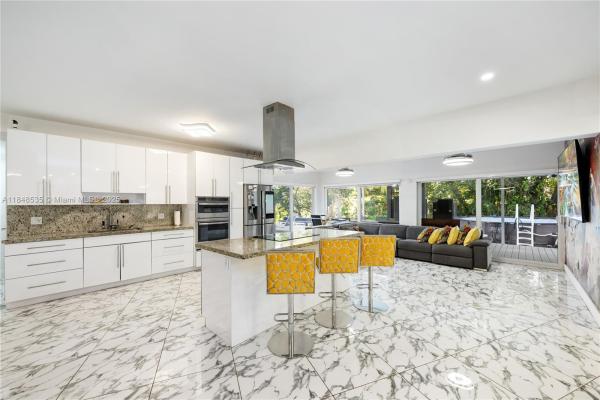 12599 NE 2nd Ave, Miami, Florida 33161, image 1