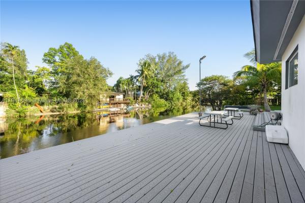 Biscayne Park Estates, 12599 NE 2nd Ave, North Miami, Florida 33161, image 2