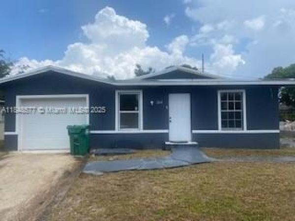 Washington Park, 2561 NW 14th Ct, Fort Lauderdale, Florida 33311, image 1