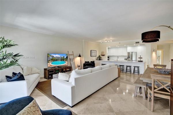 Mediterranean Village, 3700 Island Blvd #C206, Aventura, Florida 33160, image 1