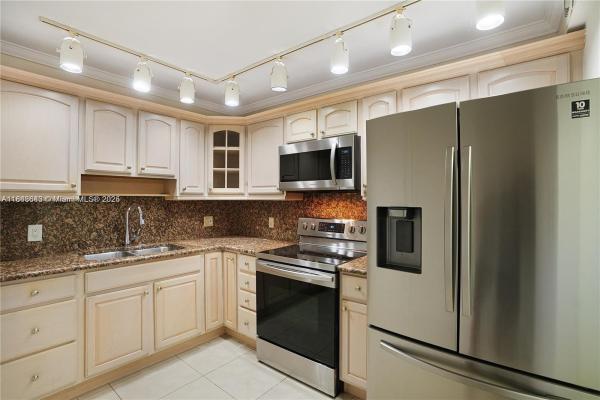 The Hallmark Of Hollywood, 3800 S Ocean Dr #414, Hollywood, Florida 33019, image 1