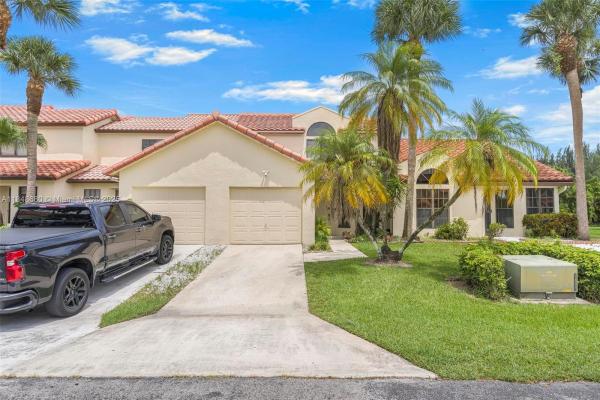 Woodstream, 18574 Woodstream Dr, Boca Raton, Florida 33498, image 3