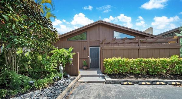 11308 SW 114th Circle Ter, Miami, Florida 33176, image 1