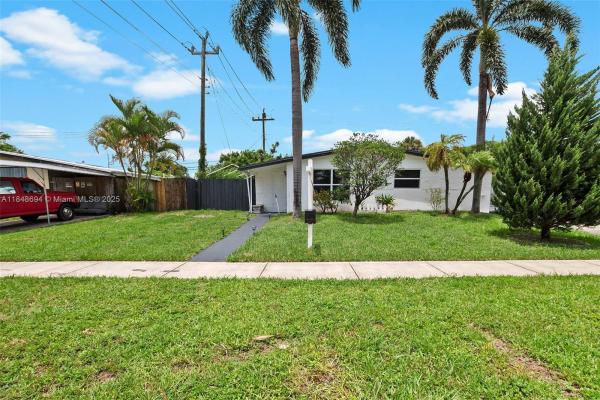Playland Village, 3711 SW 58th Ave, Davie, Florida 33314, image 1