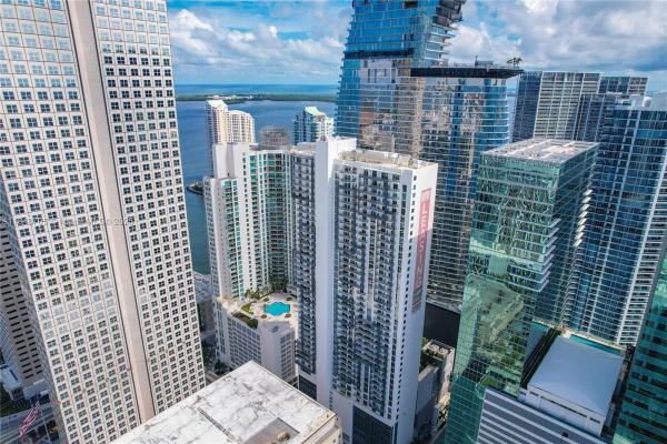 Muze At Met, 340 SE 3rd St #PH5, Miami, Florida 33131, image 1