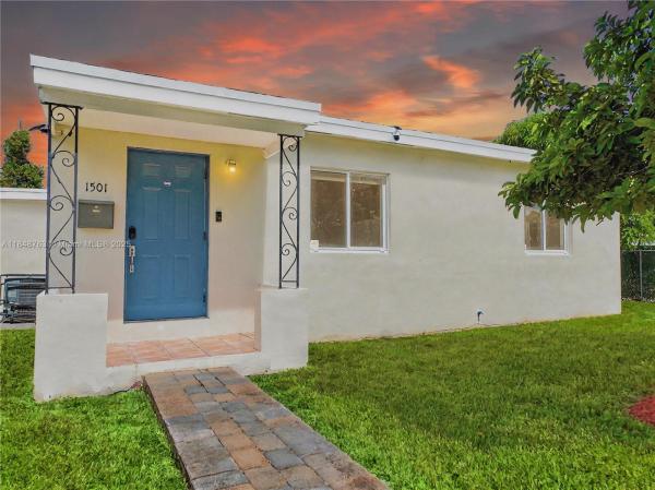 Grapeland Heights, 1501 NW 37th Ave, Miami, Florida 33125, image 2