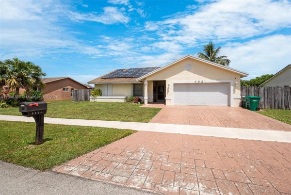 Heftler Homes, 7921 NW 90th Ave, Tamarac, Florida 33321, image 1