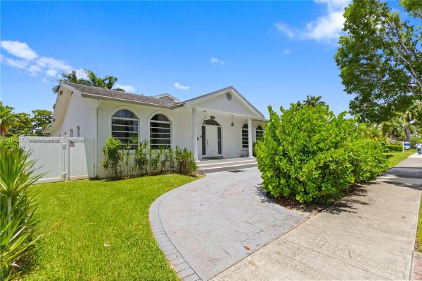 Sunset Trails, 1623 Mayo St, Hollywood, Florida 33020, image 1