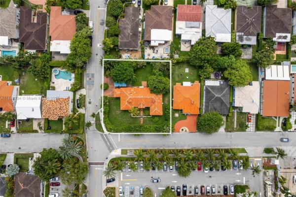 Altos Del Mar, 9400 Abbott Ave, Surfside, Florida 33154, image 1