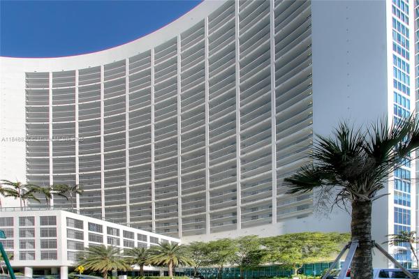 Blue On The Bay, 601 NE 36 St 710, Miami, Florida 33137, image 1