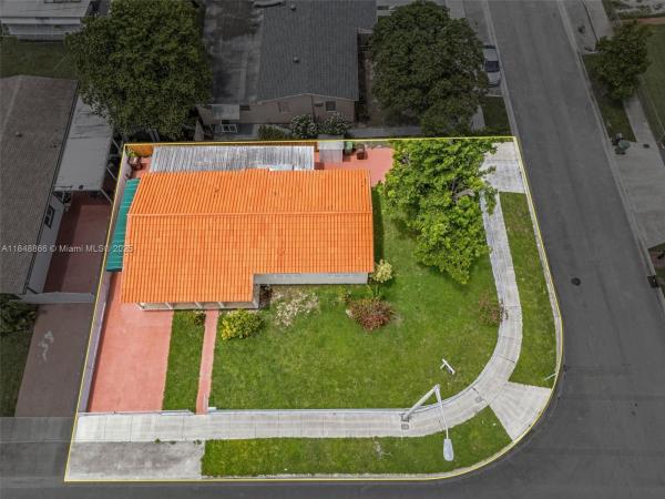 Castle Estates, 3400 W 13th Ave, Hialeah, Florida 33012, image 1