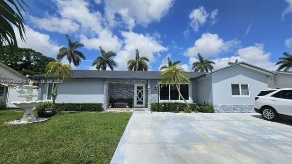 Pine Lake, 16402 SW 111th Ave, Palmetto Estates, Florida 33157, image 3