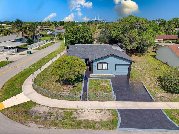 Leslie Estates, 20239 NW 33rd Ct, Miami Gardens, Florida 33056, image 1