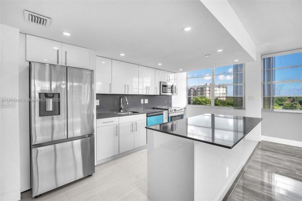 The Elm, 1000 Saint Charles Pl 512 ##512, Pembroke Pines, Florida 33026, image 1