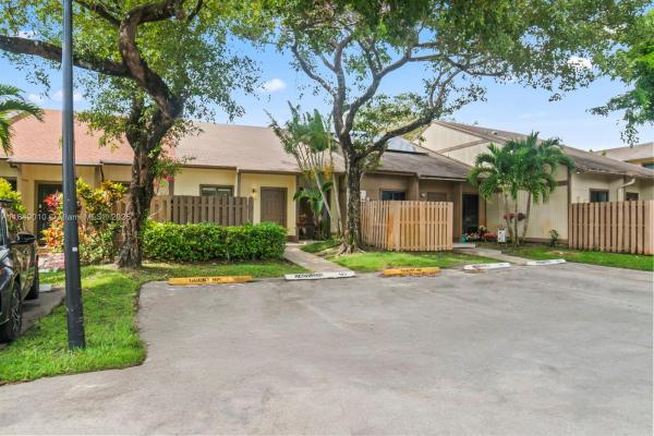 460 NE 211th Ter, Miami, Florida 33179, image 1