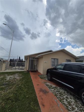 1695 W 6th Ave, Hialeah, Florida 33010, image 1
