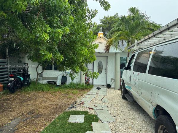 Del Prado Gardens, 3952 NW 182nd Ln, Miami Gardens, Florida 33055, image 1