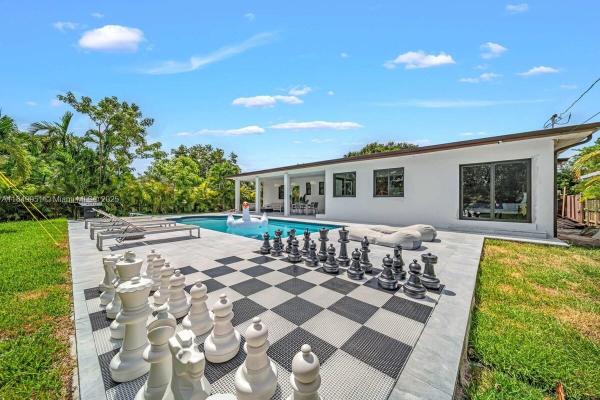305 NW 124th St, North Miami, Florida 33168, image 1
