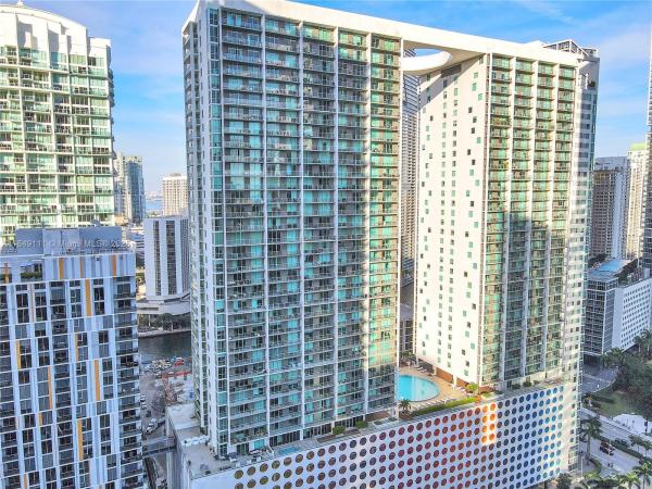 500 Brickell West, 55 SE 6th St #2200, Miami, Florida 33131, image 1
