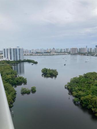 The Harbour South Tower, 16385 Biscayne Blvd #2418, North Miami Beach, Florida 33160, image 1