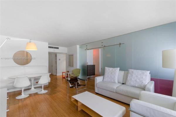 The Decoplage, 100 Lincoln Rd #923, Miami Beach, Florida 33139, image 1