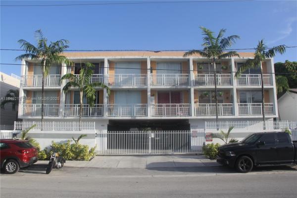 Varadero En La Pequena Havana, 450 SW 3 St 10, Miami, Florida 33130, image 1