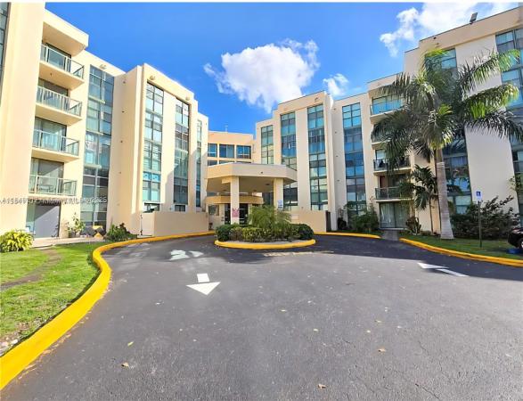 2075 SW 122nd Ave #129, Unincorporated Dade County, Florida 33175, image 1