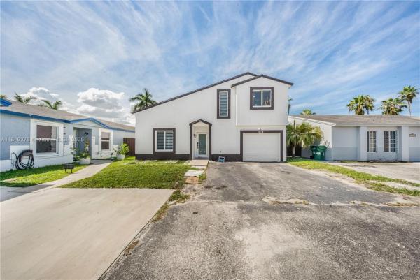 18858 NW 63rd Court Cir, Hialeah, Florida 33015, image 1