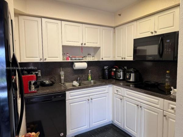 Hialeah, Florida 33010, image 1