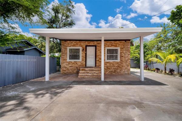 Crosel Heights, 221 NW 75th St, Miami, Florida 33150, image 1