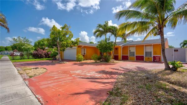 Winston Park, 7315 SW 127th Ct, Kendale Lakes, Florida 33183, image 3