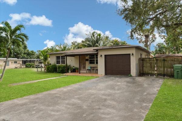 South Broward Ranches, 6616 SW 2nd Ct, Pembroke Pines, Florida 33023, image 1