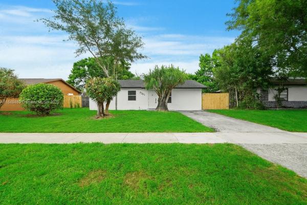 North Lauderdale Village, 8201 SW 7th Ct, North Lauderdale, Florida 33068, image 1