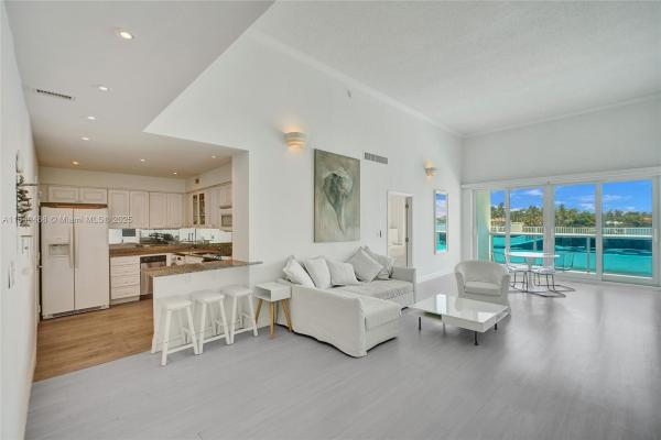 Aquasol, 6770 Indian Creek Dr #T-O, Miami Beach, Florida 33141, image 1
