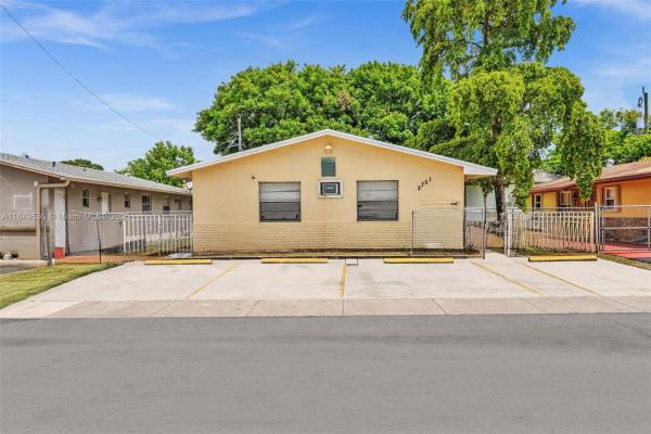 Washington Park, 2751 NW 14th Ct, Fort Lauderdale, Florida 33311, image 1