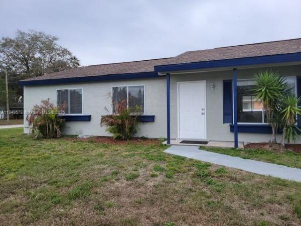 1299 Birchcrest Blvd, Port Charlotte, Florida 33952, image 1