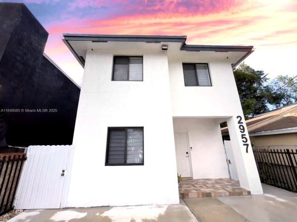 2957 NW 45th St #2957, Unincorporated Dade County, Florida 33142, image 1