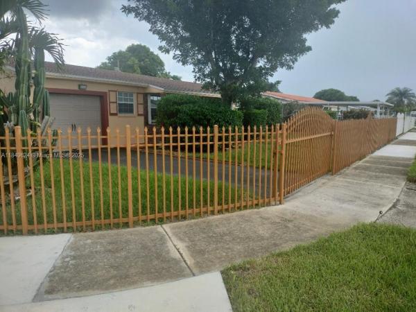 Liberty Homes Estates, 2841 NW 212th St, Miami Gardens, Florida 33056, image 1