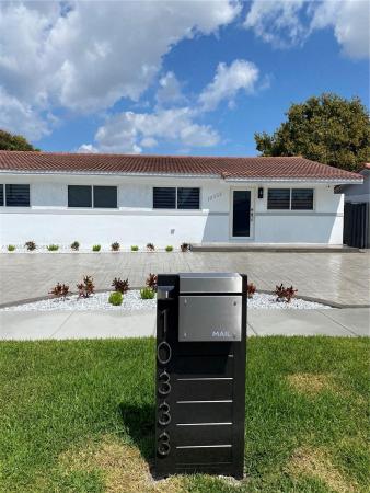 Grand Canal, 10333 SW 6th St, Sweetwater, Florida 33174, image 1