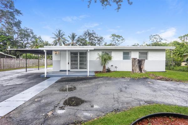 Gillcrest, 2971 SW 14th St, Fort Lauderdale, Florida 33312, image 1
