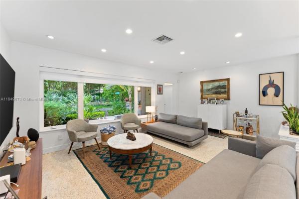 Riviera, 415 Garlenda Ave, Coral Gables, Florida 33146, image 1