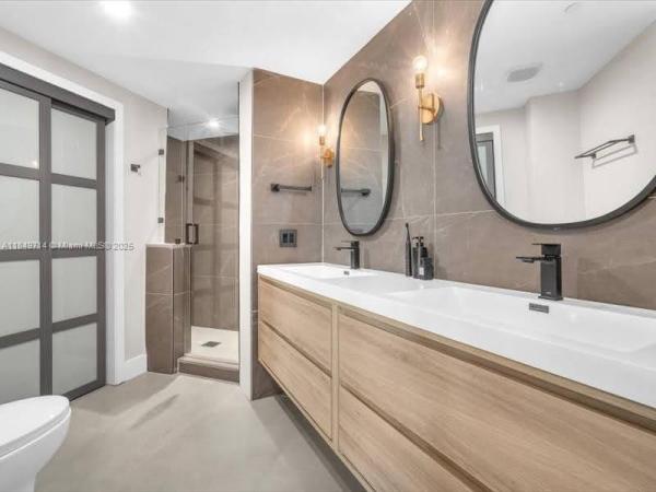 500 Brickell West, 55 SE 6th St 2902, Miami, Florida 33131, image 1