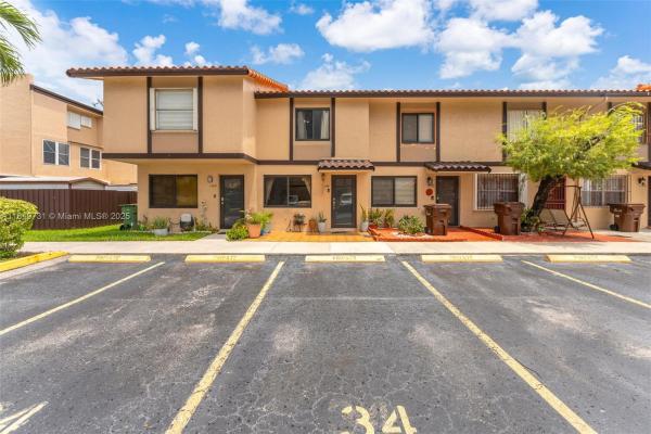 Oasis En Mango Hill, 1159 W 41st Pl 34, Hialeah, Florida 33012, image 1