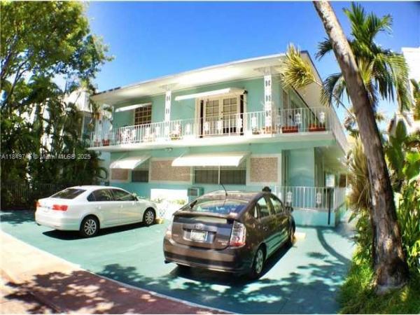 Roosevelt House Ocean Beach, 945 Meridian Ave #11, Miami Beach, Florida 33139, image 3